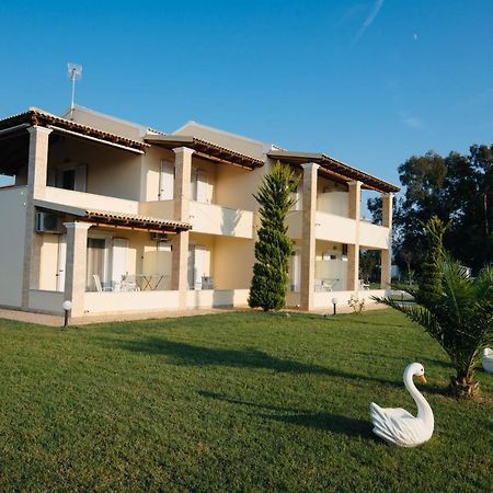 Villa Agiolina Sidari  Luaran gambar